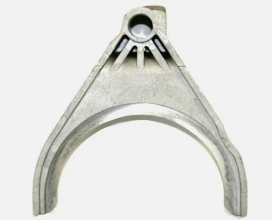 🔥🔥NV4500 5 speed 5th gear shift fork NV18937🔥🔥